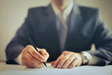 Atto Notarile: Cosa fare se salta il rogito? Conseguenze e come prevenirle