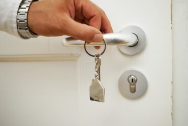 Comodato d’uso gratuito fittizio: Cosa si rischia?