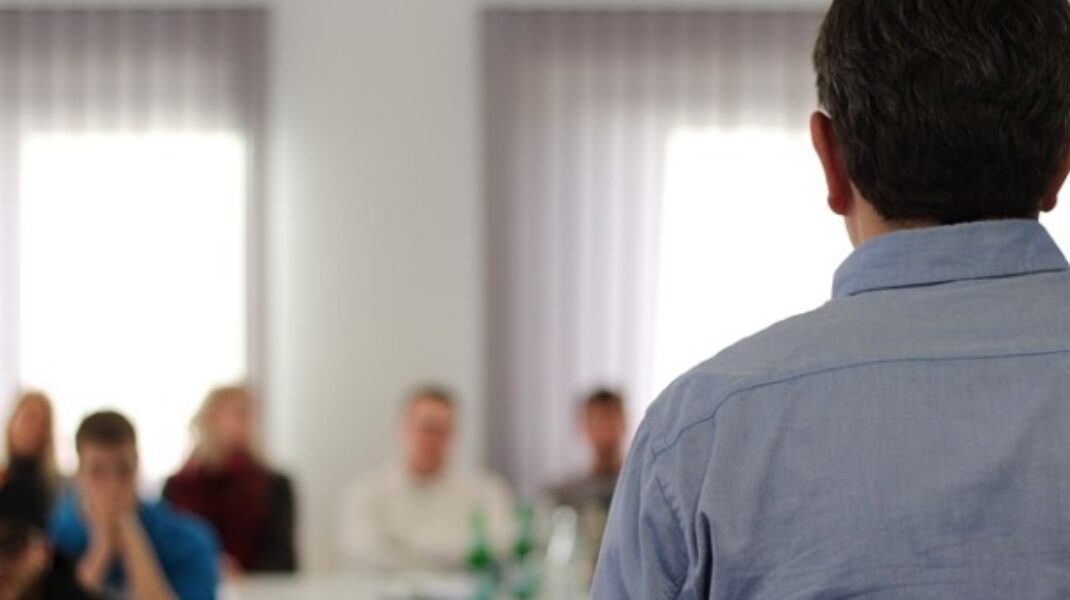 Condomino litigioso: Si può allontanare  dall’assemblea?