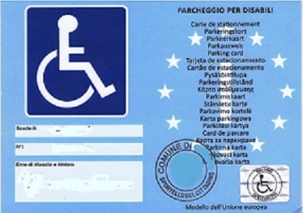 Parcheggio disabili: Come ottenerlo davanti casa? 1 contrassegno disabili