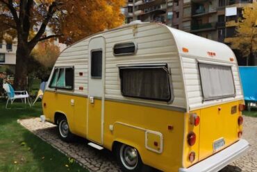 Roulotte o camper nel parcheggio condominiale: È lecito?
