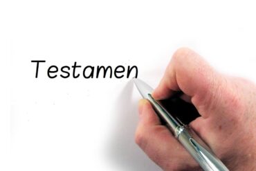 Come escludere un parente dall’eredità: guida pratica.